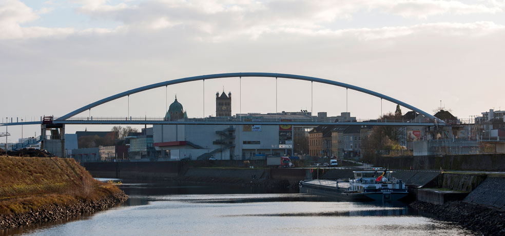 Hafenbrücke Neuss