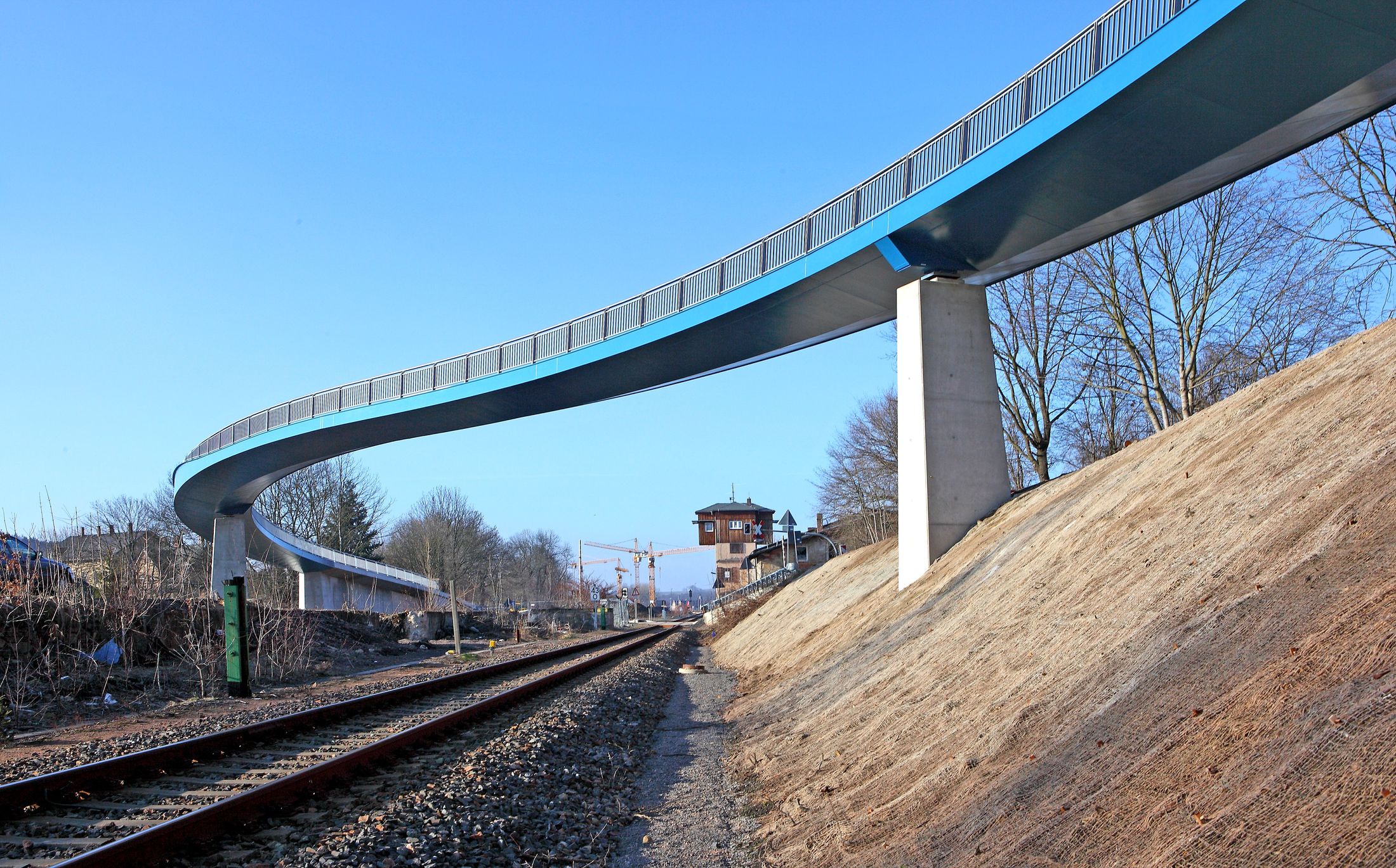 Blaue Welle Flöha Brücke 