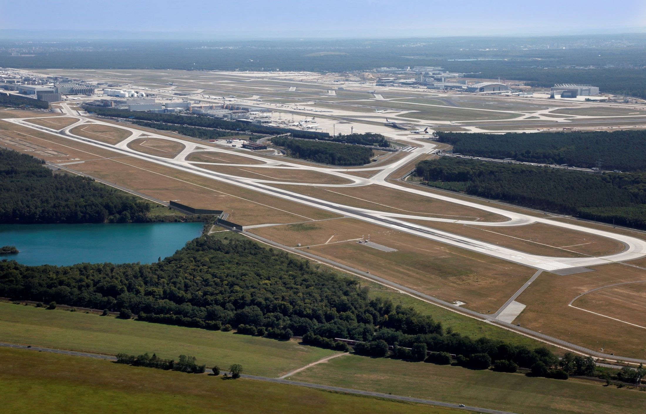 Landebahn Nordwest Frankfurt Flughafen Airport 