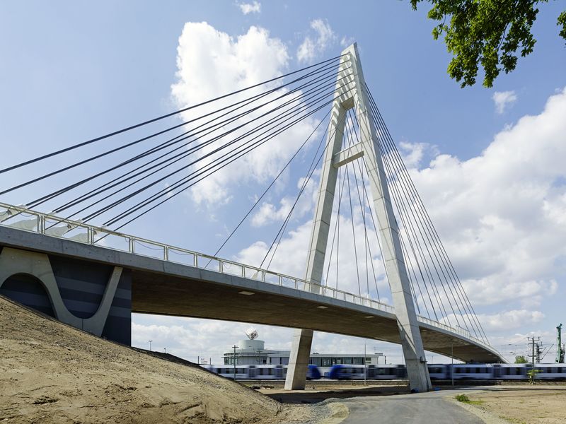 Schrägseilbrücke Raunheim